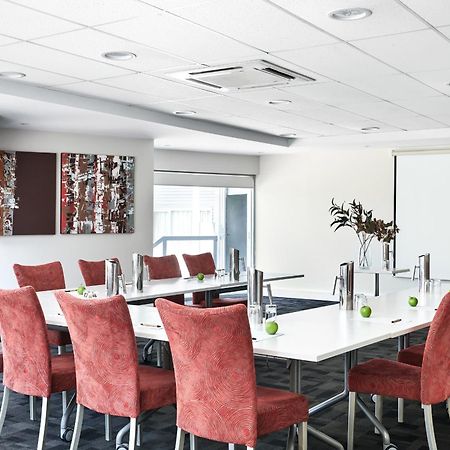Punthill Essendon Aparthotel Melbourne Bagian luar foto