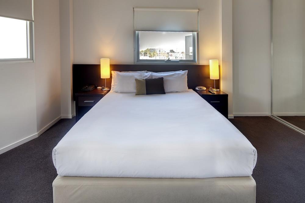 Punthill Essendon Aparthotel Melbourne Bagian luar foto
