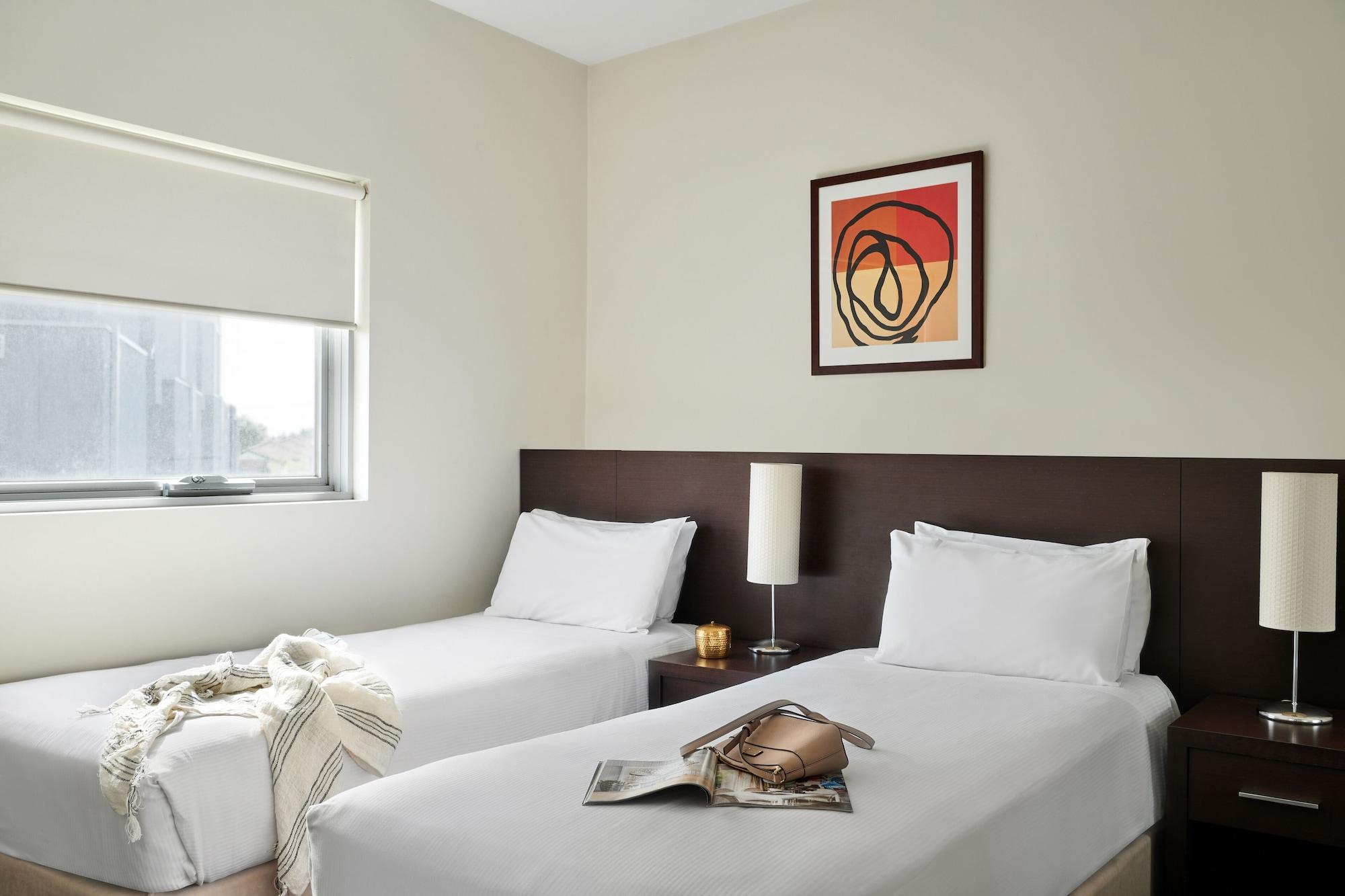 Punthill Essendon Aparthotel Melbourne Bagian luar foto