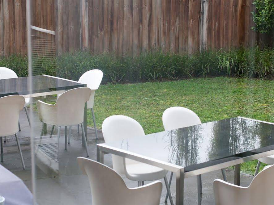 Punthill Essendon Aparthotel Melbourne Bagian luar foto