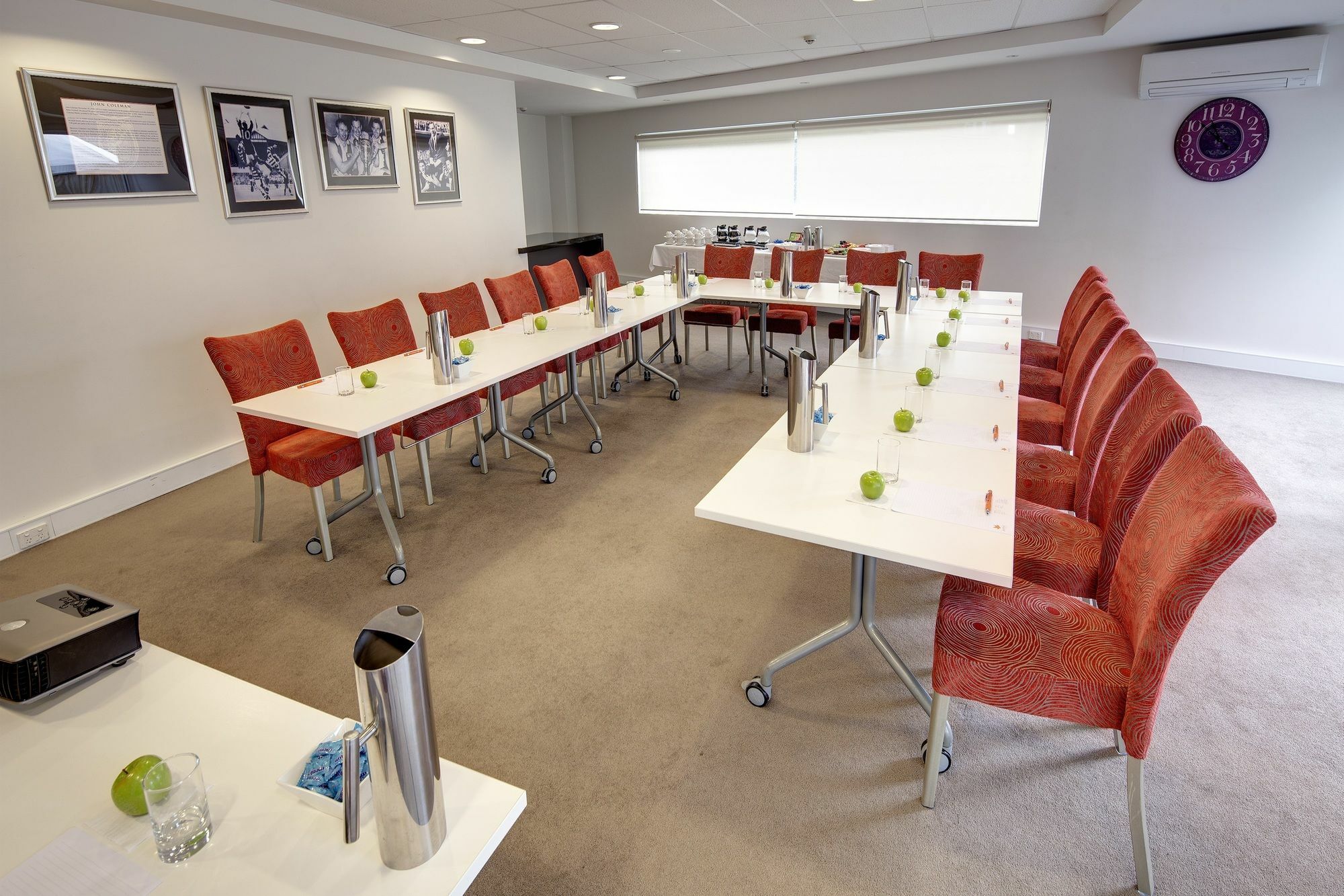 Punthill Essendon Aparthotel Melbourne Bagian luar foto